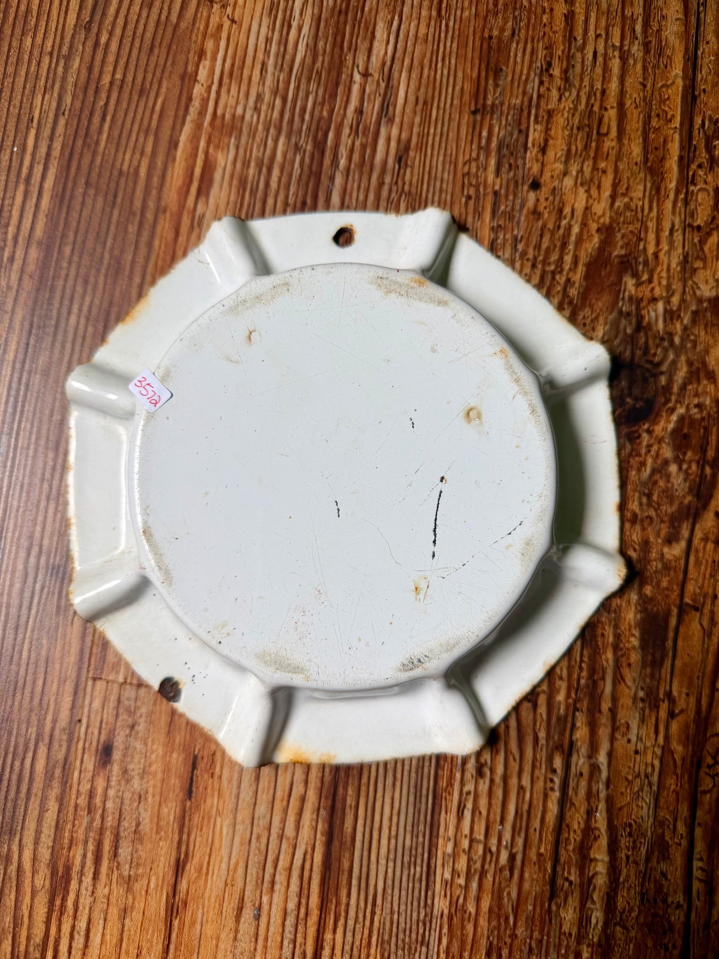 Splatter dish