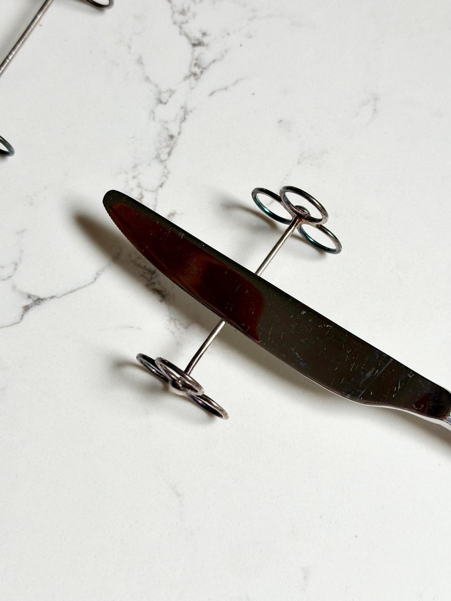 Art Deco silver plate trefoil knife rests, set of 6