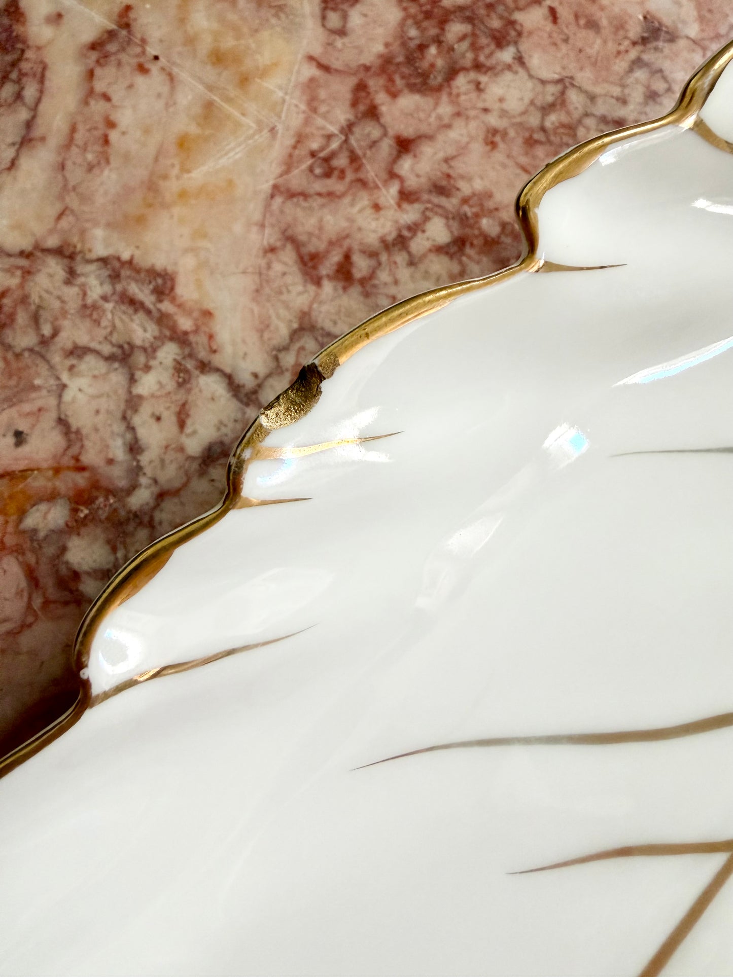 Noritake gold-gilt porcelain leaf dish