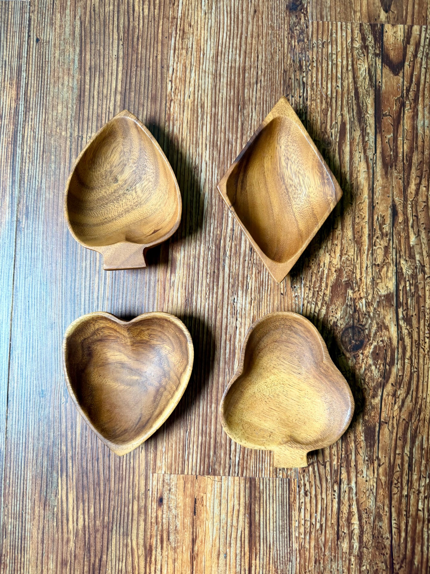 Suit bowls