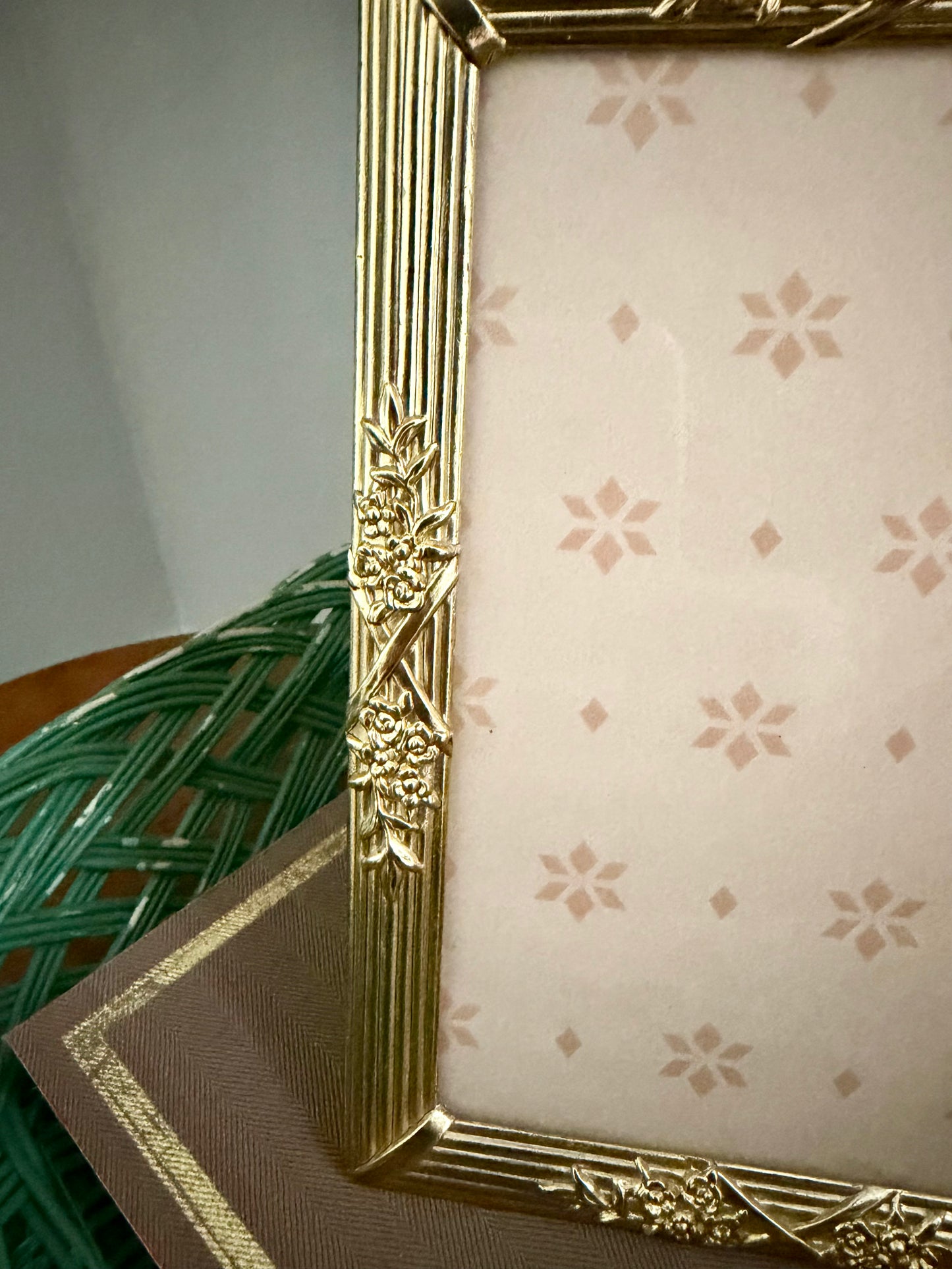 Silvestri gold tone picture frame