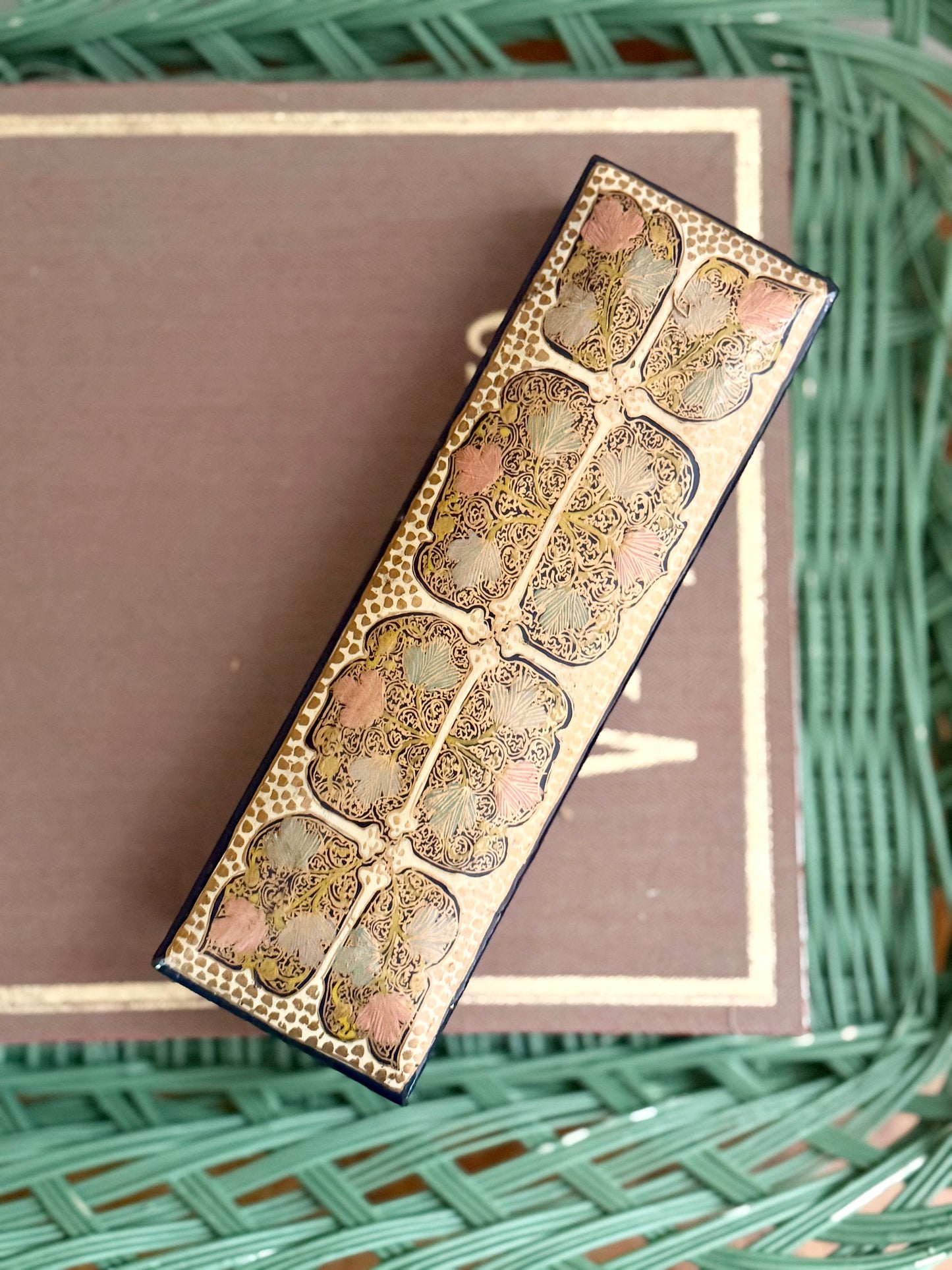 hand painted rectangle Kashmiri box