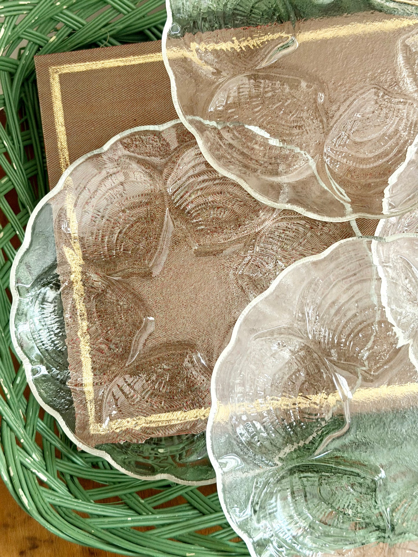 clear glass oyster plate