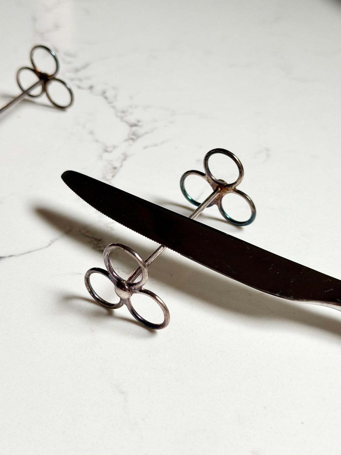 Art Deco silver plate trefoil knife rests, set of 6