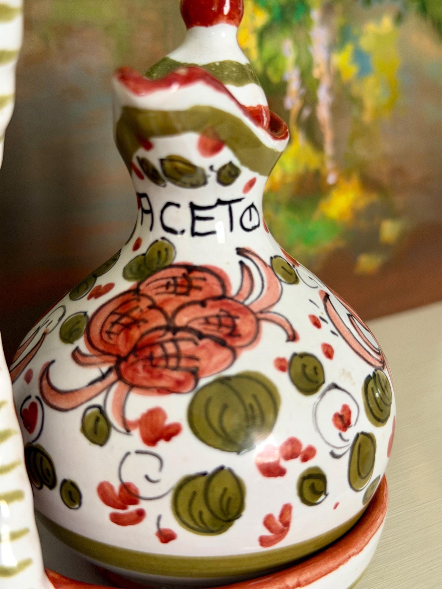 hand painted ceramic Italian oil and vinegar cruet set