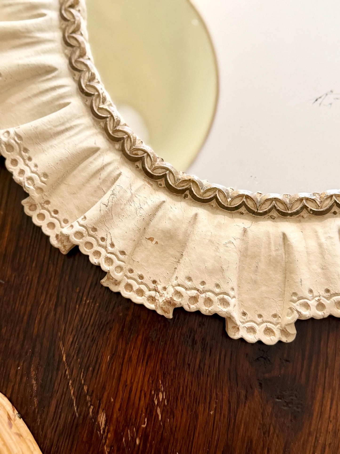 trompe l’oeil ruffled lace syroco mirror